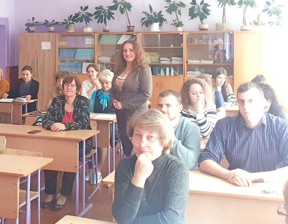 Елена Ритова: встречи с трудовыми коллективами по разъяснению брачно-семейного законодательства