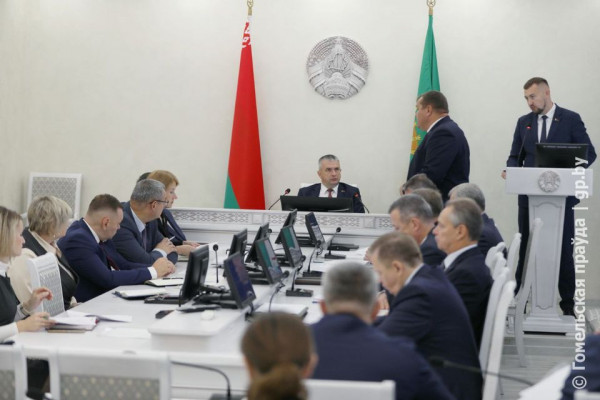 Вопрос развития агропромышленного комплекса на Гомельщине обсудили на заседании облисполкома