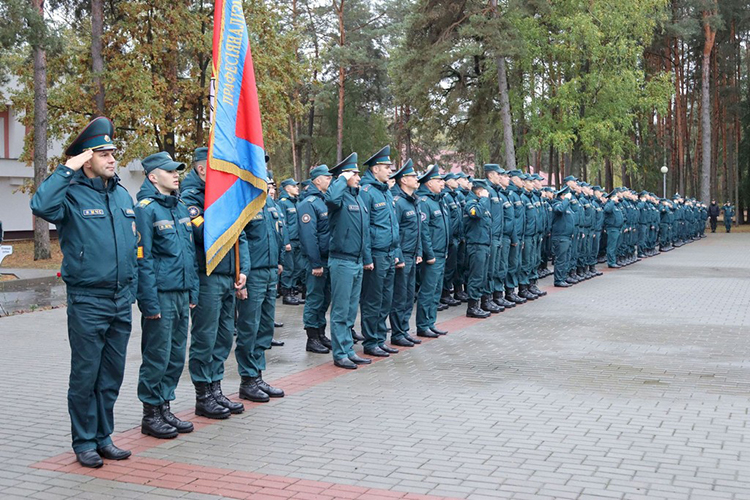Ряды юных спасателей-пожарных пополнились