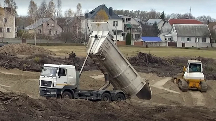 Упреждающий удар по воде. В Чёнковском сельсовете ведётся строительство дамбы