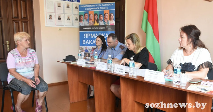 В Гомельском районе прошло выездное заседание комиссии по содействию занятости населения