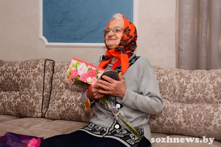 Труд как вдохновение: история Валентины Василенко, 95-летней долгожительницы Гомельского района