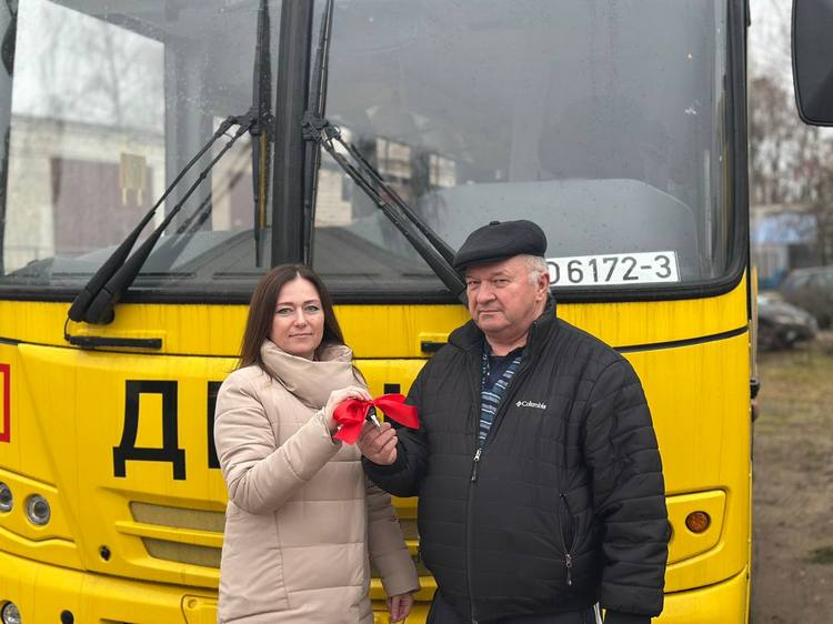 Парк школьных автобусов Гомельского района продолжает пополняться