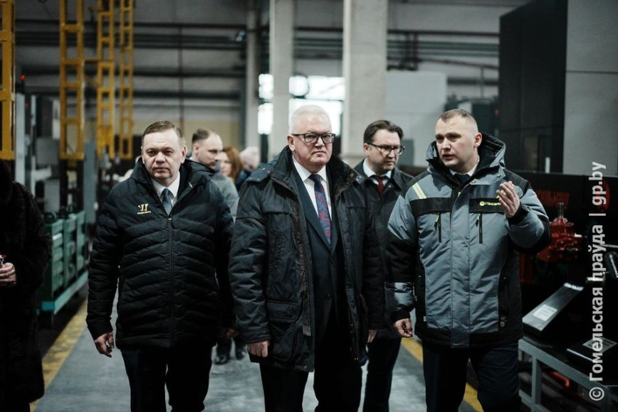 Перспективы на пятилетку. Председатель ЦИК Беларуси Игорь Карпенко посетил холдинг «Гомсельмаш»