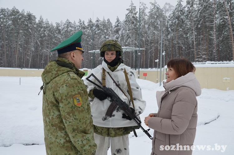 Депутат Ирина Довгало посетила пограничные заставы «Новая Гута» и «Глыбоцкое»