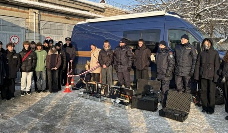 В Гомельском РОСК рассказали о профессии следователя и показали работу на практике
