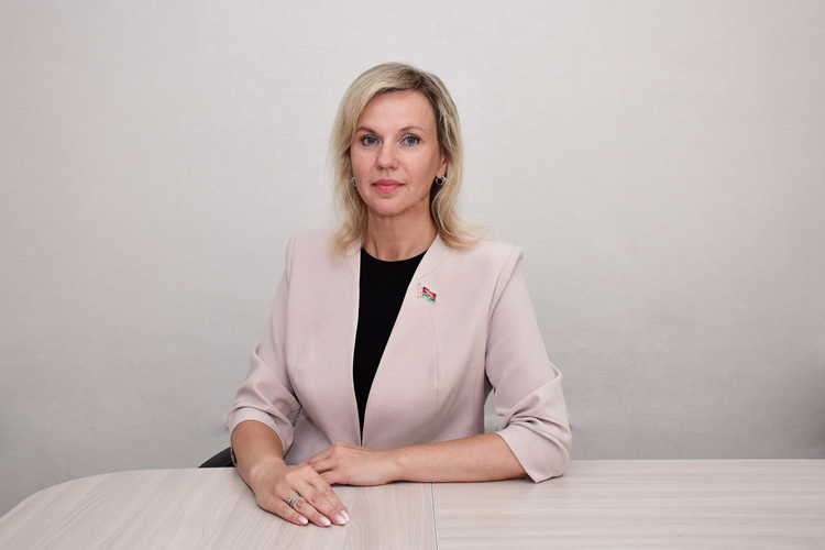 Поздравление с Днем спасателя от председателя Гомельского районного Совета депутатов Виктории Ладутько
