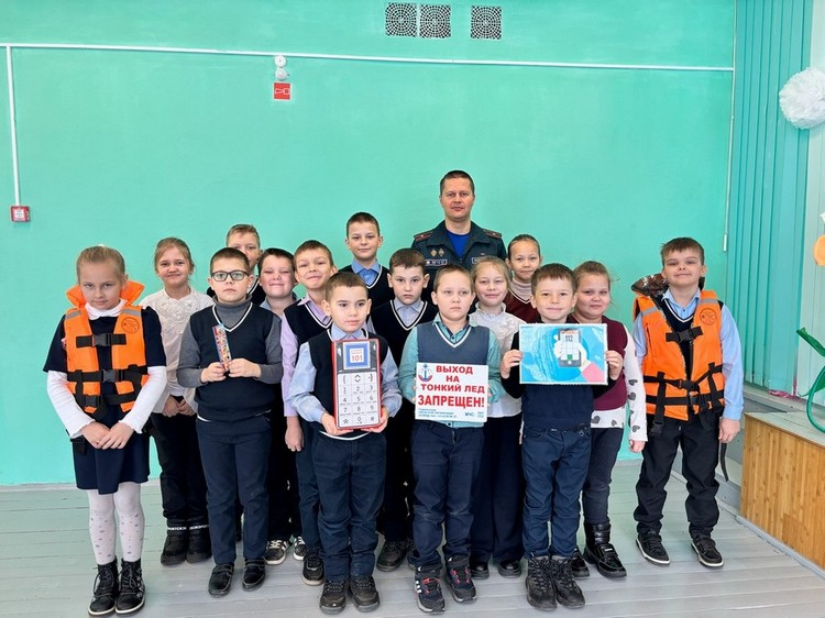 Уроки безопасности для детей от спасателей Гомельского района
