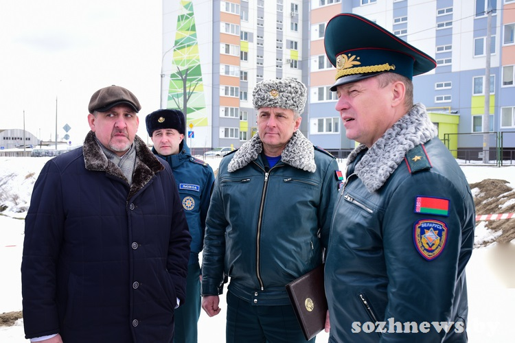 В Гомельском районе возводится 3,7 км дамбы для предотвращения подтоплений