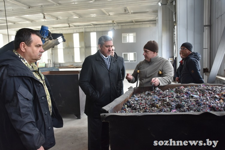 Председатель райисполкома посетил строительное предприятие «Линия сноса»